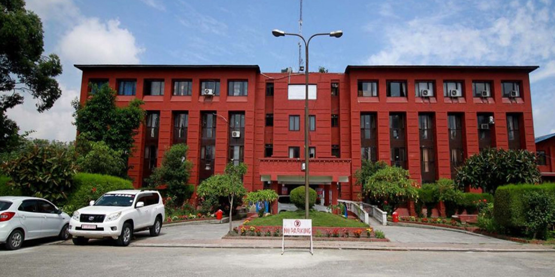 खुला पत्र : स्वदेशी औषधि उद्योगको घाँटी निमोठ्ने कि नीतिगत सुधार गर्ने ?